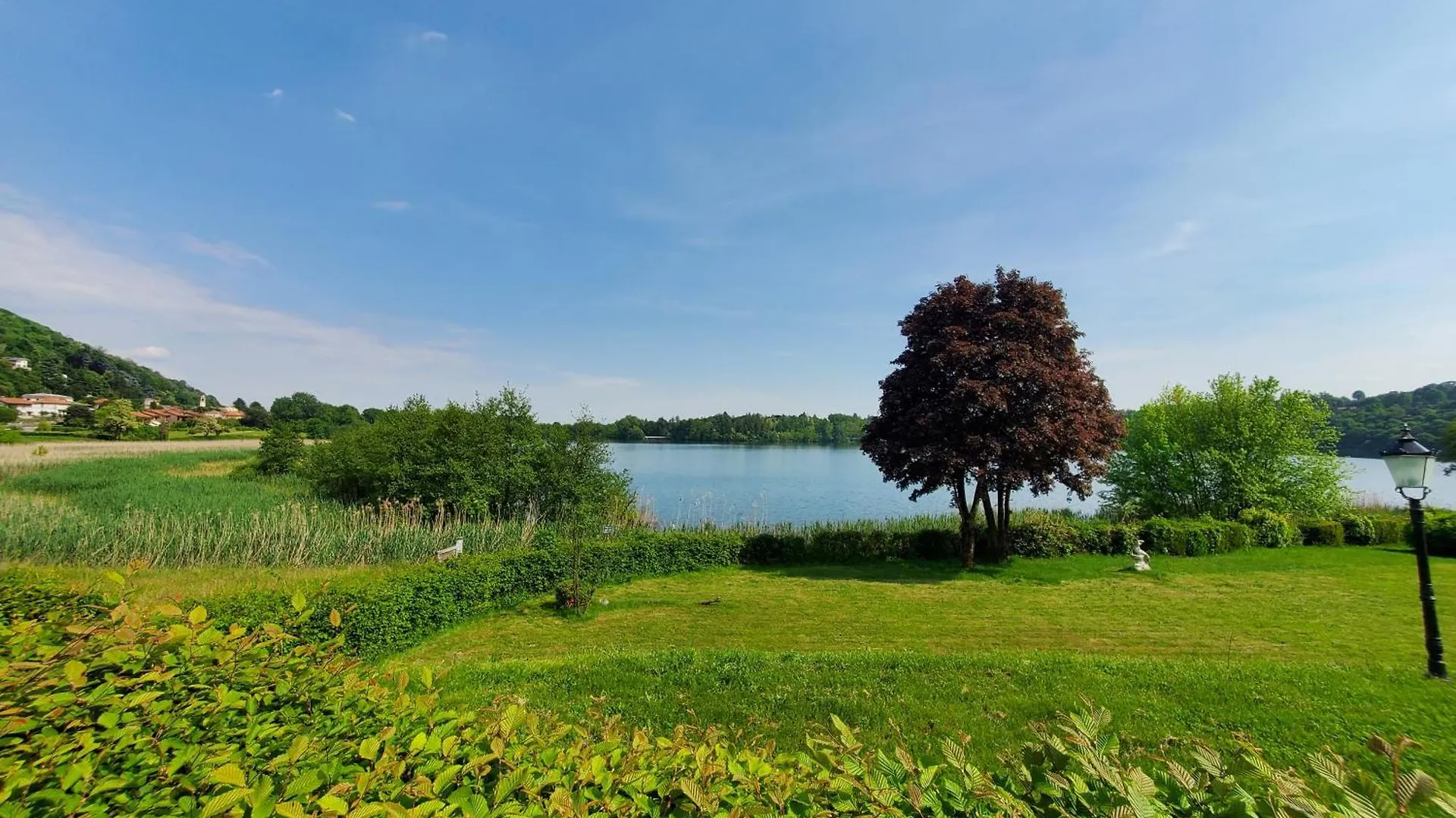 Slim Apartment#20 - Montorfano Lake Italy